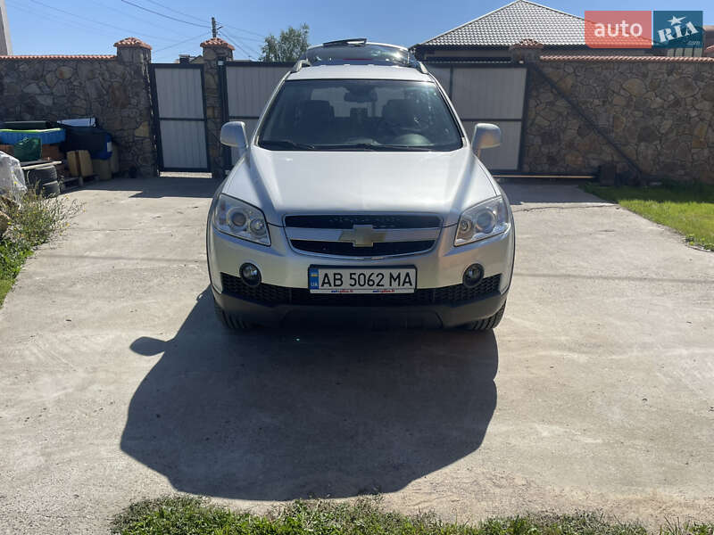Позашляховик / Кросовер Chevrolet Captiva 2009 в Вінниці