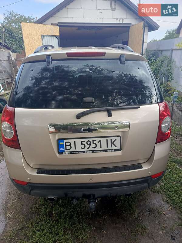 Внедорожник / Кроссовер Chevrolet Captiva 2012 в Полтаве