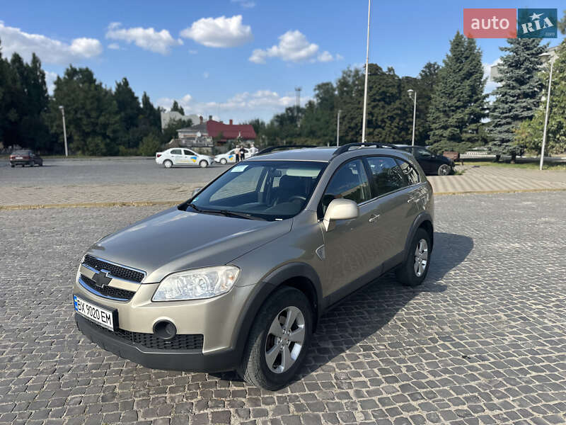 Позашляховик / Кросовер Chevrolet Captiva 2010 в Кам'янець-Подільському