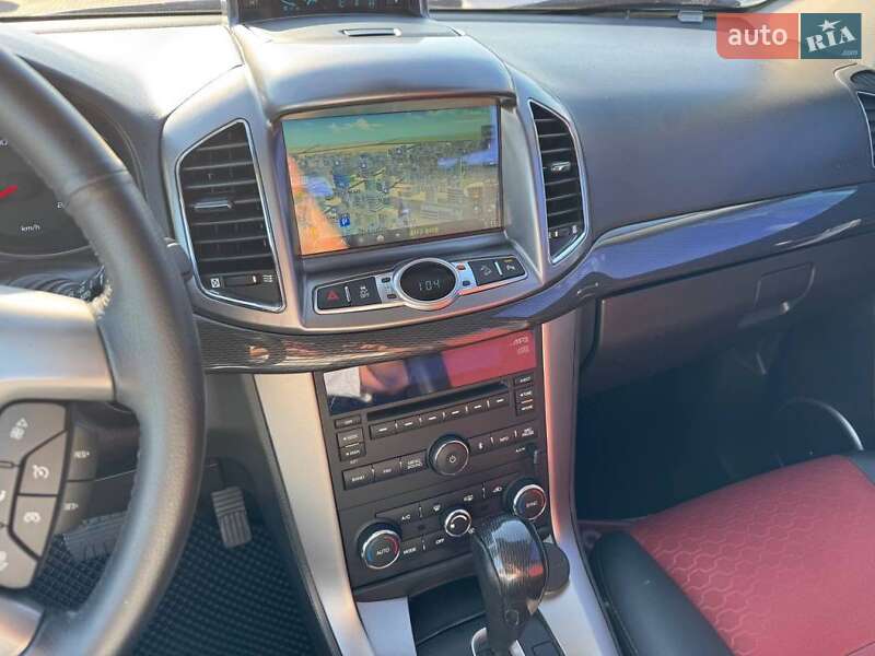 Внедорожник / Кроссовер Chevrolet Captiva 2014 в Киеве