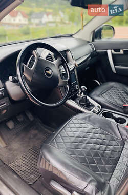 Внедорожник / Кроссовер Chevrolet Captiva 2012 в 