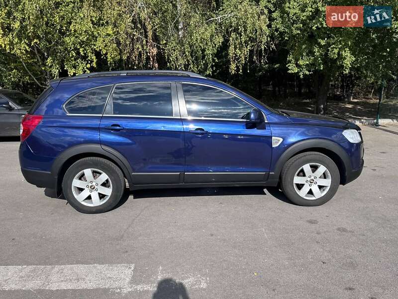 Внедорожник / Кроссовер Chevrolet Captiva 2008 в Запорожье