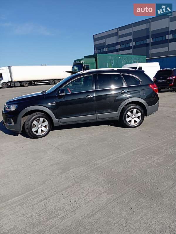 Внедорожник / Кроссовер Chevrolet Captiva 2016 в Киеве