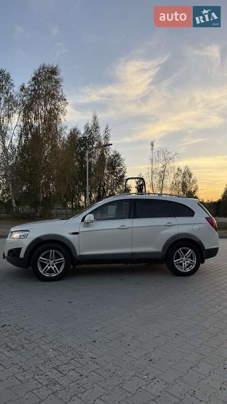Внедорожник / Кроссовер Chevrolet Captiva 2011 в Сарнах