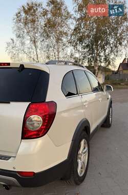 Позашляховик / Кросовер Chevrolet Captiva 2011 в Сарнах