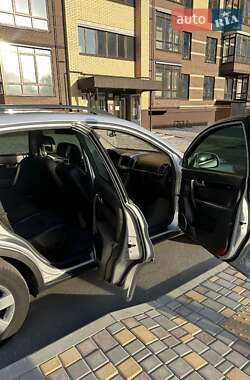 Внедорожник / Кроссовер Chevrolet Captiva 2011 в 