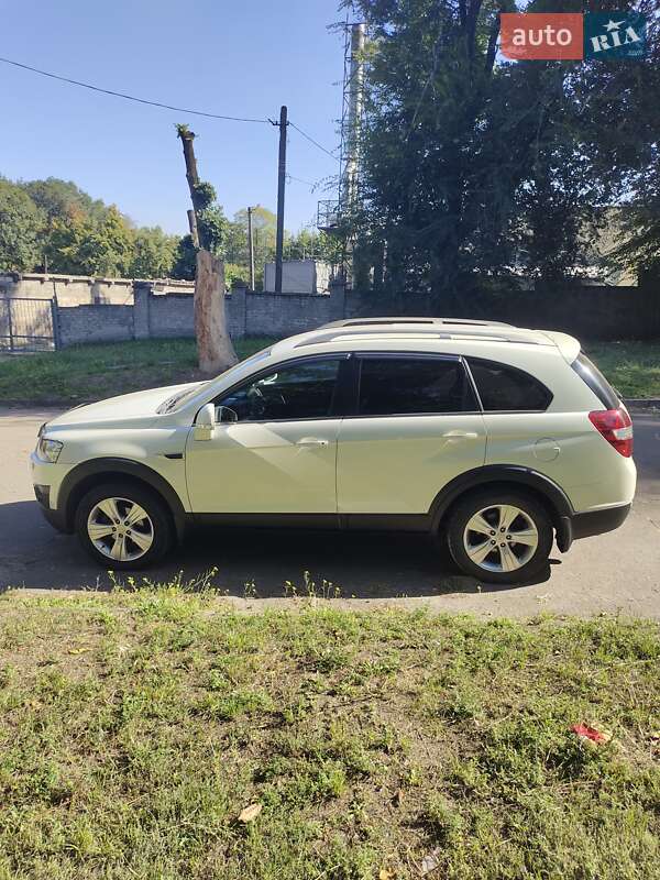 Позашляховик / Кросовер Chevrolet Captiva 2012 в Кам'янському