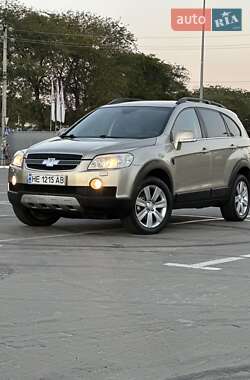 Позашляховик / Кросовер Chevrolet Captiva 2008 в Одесі