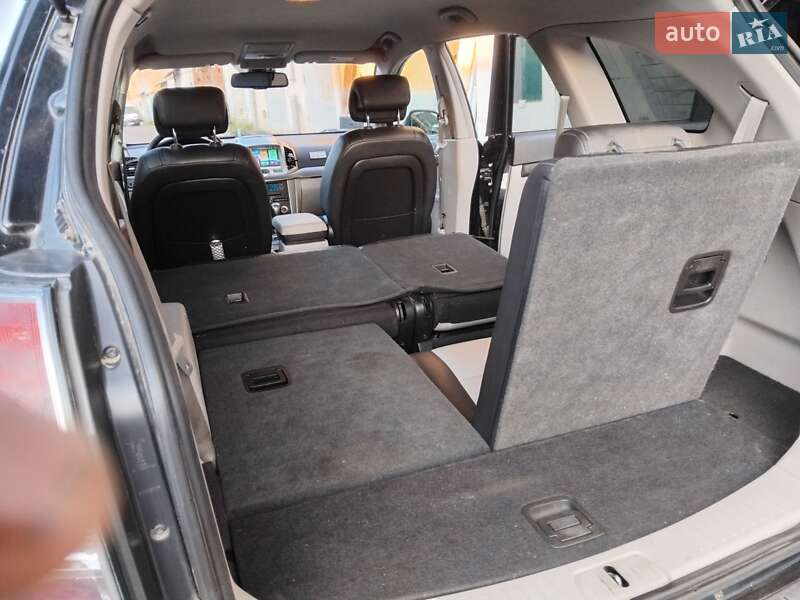 Позашляховик / Кросовер Chevrolet Captiva 2011 в Львові