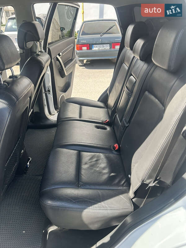 Внедорожник / Кроссовер Chevrolet Captiva 2010 в Харькове