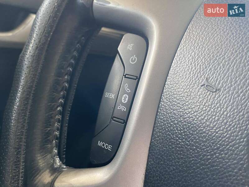 Позашляховик / Кросовер Chevrolet Captiva 2012 в Миколаєві