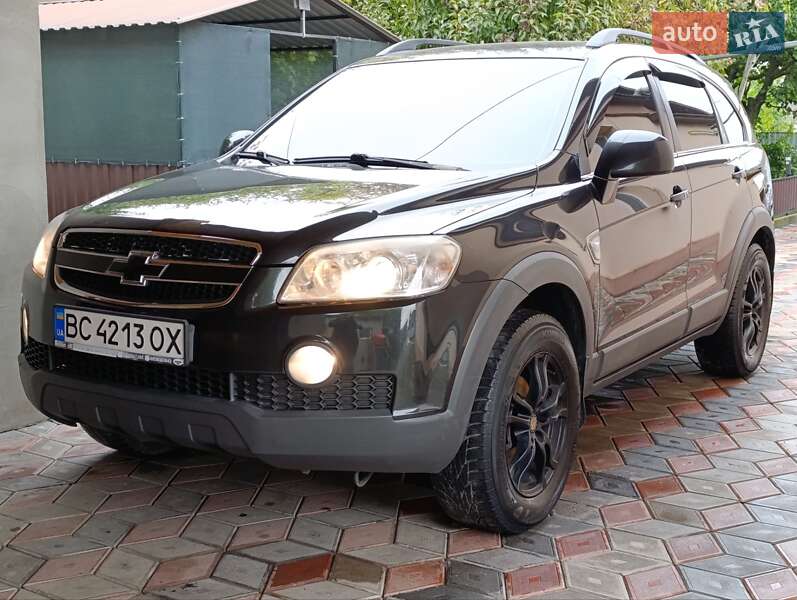 Внедорожник / Кроссовер Chevrolet Captiva 2010 в Хмельницком