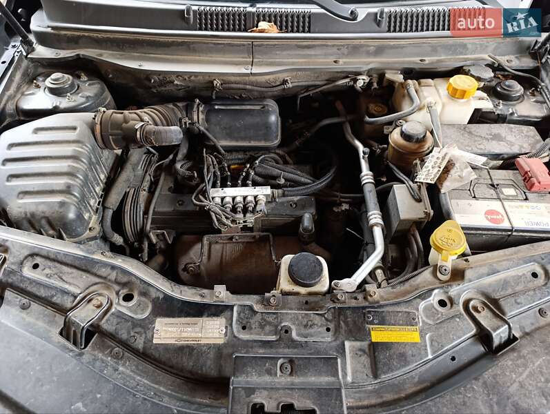 Внедорожник / Кроссовер Chevrolet Captiva 2010 в Хмельницком