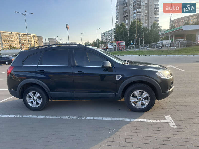 Позашляховик / Кросовер Chevrolet Captiva 2010 в Сумах фото 4 Позашляховик / Кросовер Chevrolet Captiva 2010 в Сумах