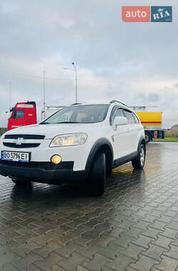 Внедорожник / Кроссовер Chevrolet Captiva 2010 в 