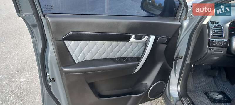 Внедорожник / Кроссовер Chevrolet Captiva 2011 в Корсуне-Шевченковском фото 2 Внедорожник / Кроссовер Chevrolet Captiva 2011 в Корсуне-Шевченковском
