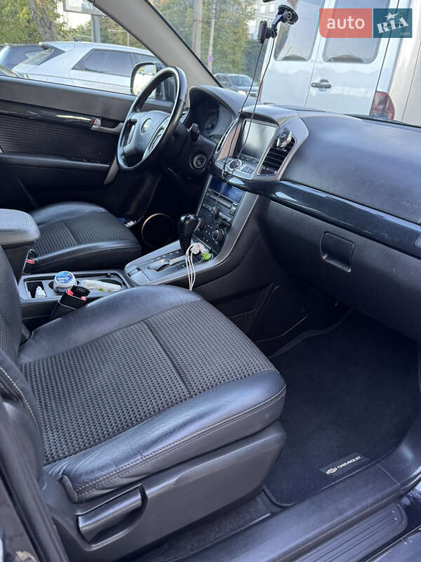 Внедорожник / Кроссовер Chevrolet Captiva 2011 в Киверцах фото 6 Внедорожник / Кроссовер Chevrolet Captiva 2011 в Киверцах