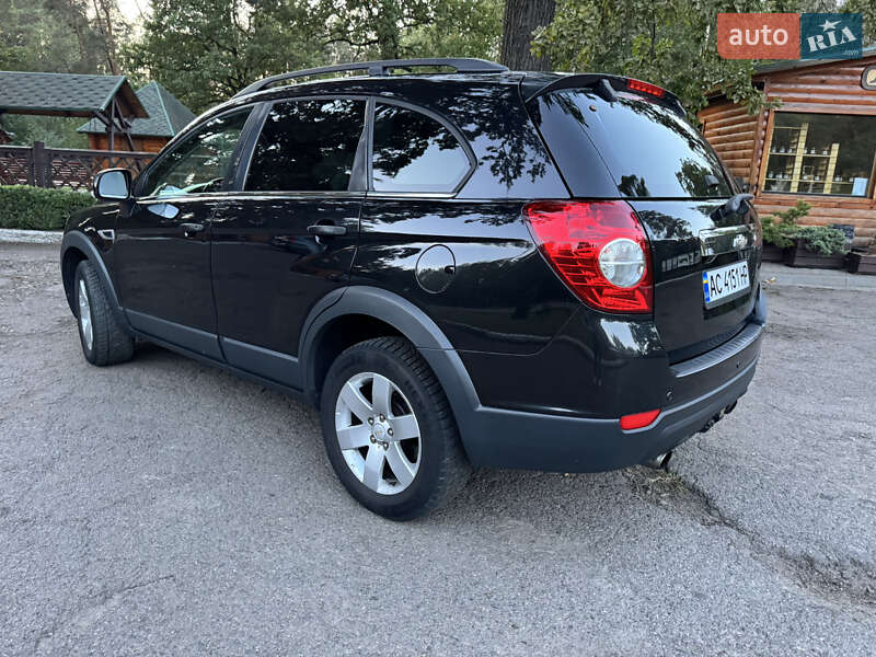 Внедорожник / Кроссовер Chevrolet Captiva 2011 в Киверцах фото 5 Внедорожник / Кроссовер Chevrolet Captiva 2011 в Киверцах