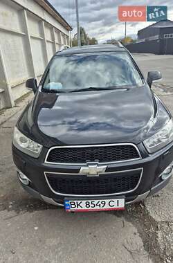 Позашляховик / Кросовер Chevrolet Captiva 2011 в 