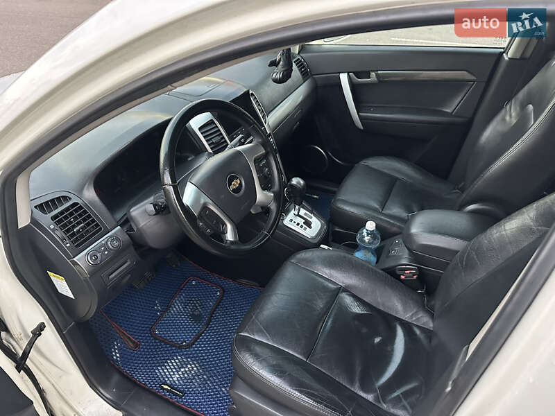 Позашляховик / Кросовер Chevrolet Captiva 2010 в Ковелі фото 12 Позашляховик / Кросовер Chevrolet Captiva 2010 в Ковелі