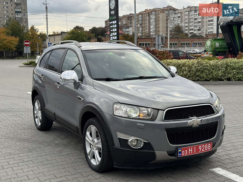 Внедорожник / Кроссовер Chevrolet Captiva 2011 в Хмельницком