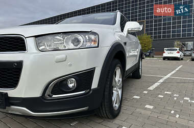 Внедорожник / Кроссовер Chevrolet Captiva 2014 в 