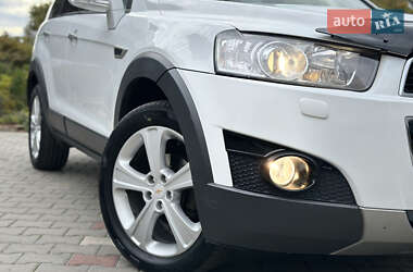 Внедорожник / Кроссовер Chevrolet Captiva 2012 в 