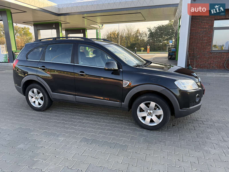 Позашляховик / Кросовер Chevrolet Captiva 2009 в Луцьку фото 4 Позашляховик / Кросовер Chevrolet Captiva 2009 в Луцьку