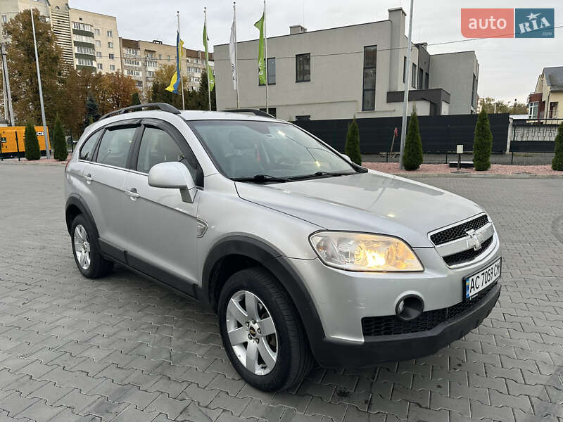 Внедорожник / Кроссовер Chevrolet Captiva 2006 в Луцке