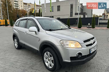 Внедорожник / Кроссовер Chevrolet Captiva 2006 в  фото 5 Внедорожник / Кроссовер Chevrolet Captiva 2006 в