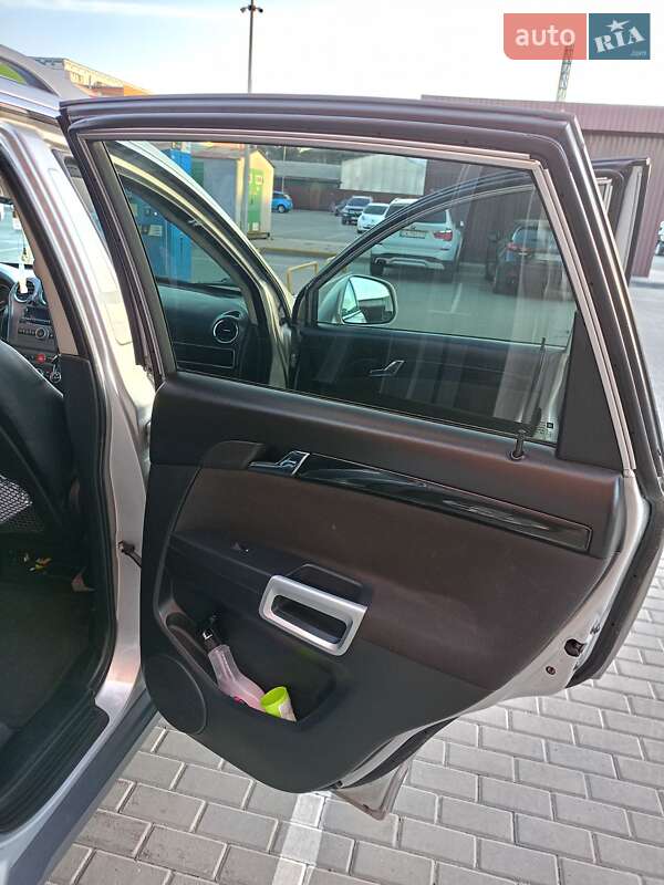 Внедорожник / Кроссовер Chevrolet Captiva 2012 в Черкассах фото 19 Внедорожник / Кроссовер Chevrolet Captiva 2012 в Черкассах