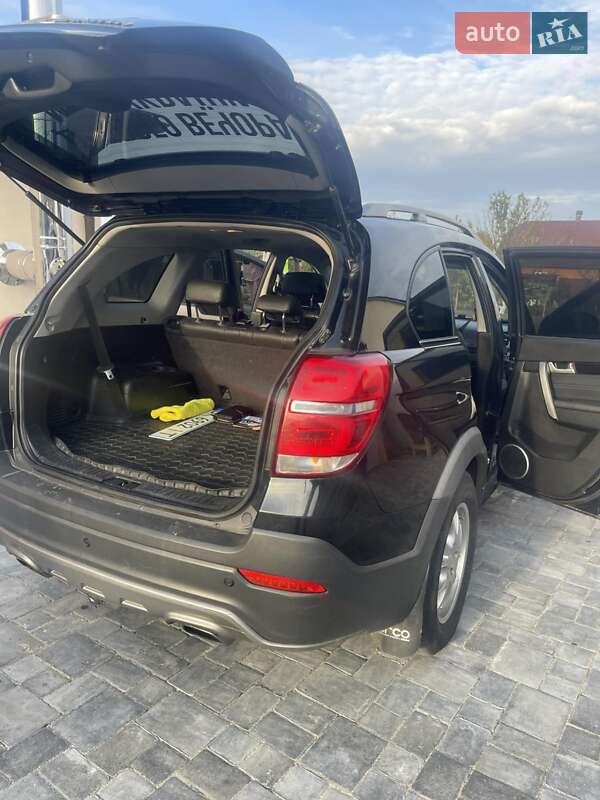 Внедорожник / Кроссовер Chevrolet Captiva 2013 в Сарнах фото Внедорожник / Кроссовер Chevrolet Captiva 2013 в Сарнах