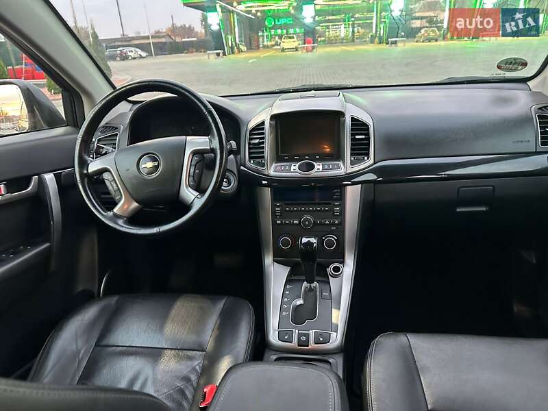 Внедорожник / Кроссовер Chevrolet Captiva 2011 в Луцке фото 13 Внедорожник / Кроссовер Chevrolet Captiva 2011 в Луцке