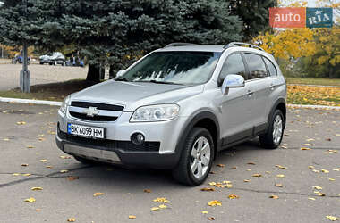 Внедорожник / Кроссовер Chevrolet Captiva 2009 в 