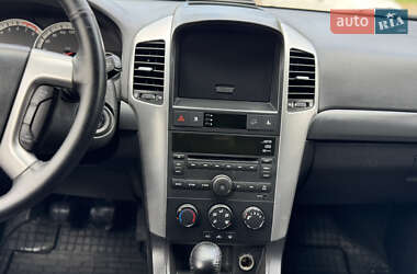 Внедорожник / Кроссовер Chevrolet Captiva 2009 в 