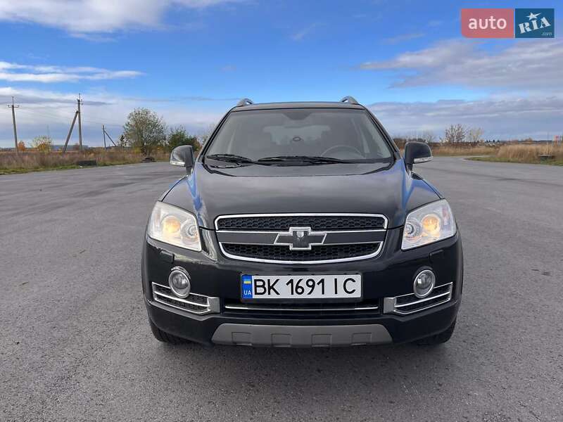 Позашляховик / Кросовер Chevrolet Captiva 2009 в Радивиліві фото 7 Позашляховик / Кросовер Chevrolet Captiva 2009 в Радивиліві