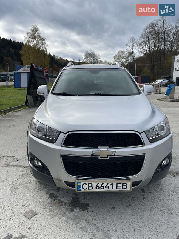 Внедорожник / Кроссовер Chevrolet Captiva 2011 в Чернигове