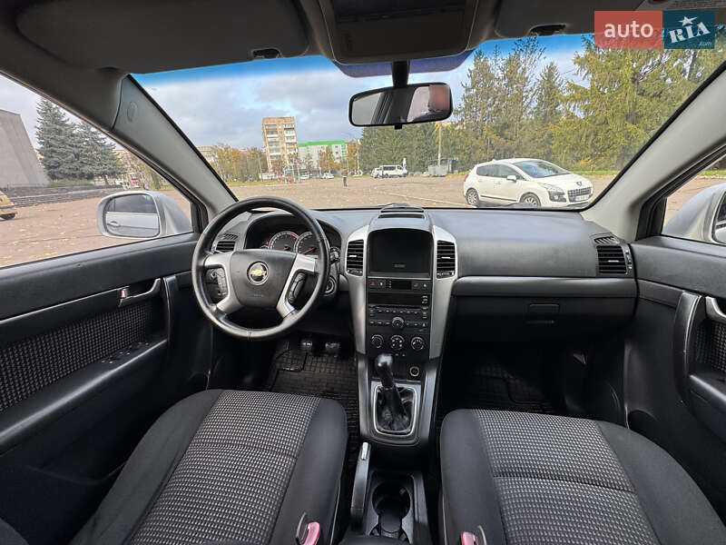 Позашляховик / Кросовер Chevrolet Captiva 2009 в Рівному фото 83 Позашляховик / Кросовер Chevrolet Captiva 2009 в Рівному