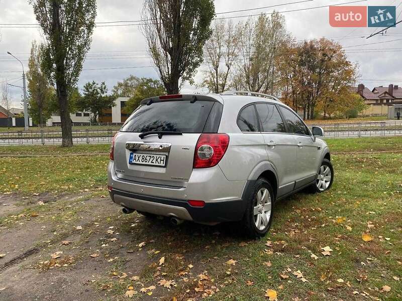 Внедорожник / Кроссовер Chevrolet Captiva 2011 в Харькове фото 5 Внедорожник / Кроссовер Chevrolet Captiva 2011 в Харькове