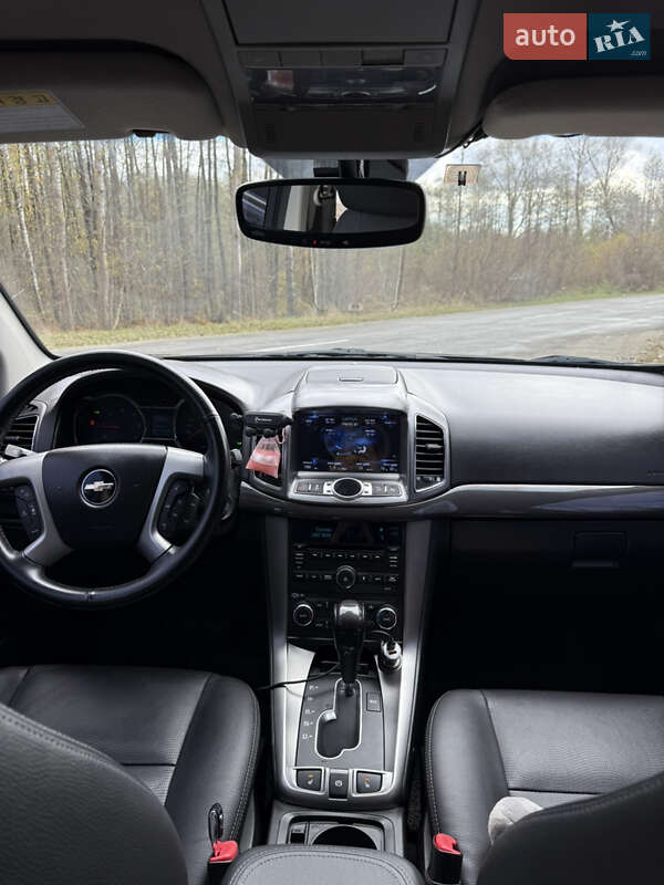 Внедорожник / Кроссовер Chevrolet Captiva 2015 в Киеве