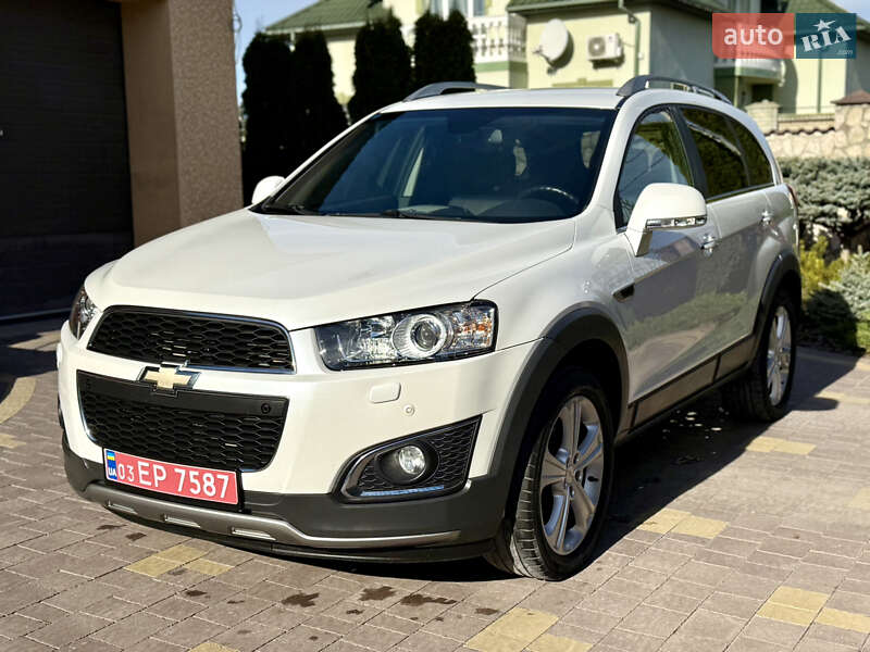 Внедорожник / Кроссовер Chevrolet Captiva 2014 в Тернополе