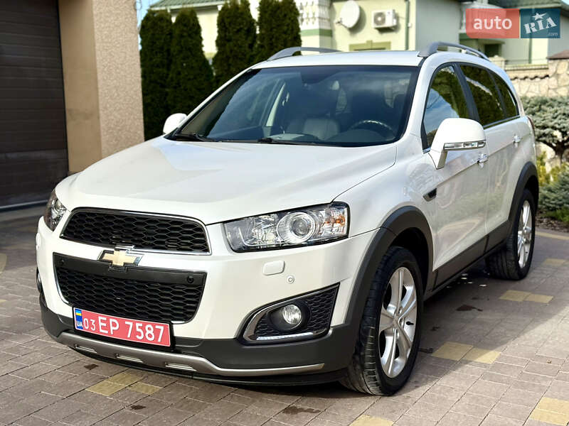Внедорожник / Кроссовер Chevrolet Captiva 2014 в Тернополе
