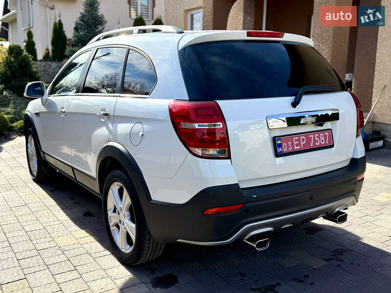 Внедорожник / Кроссовер Chevrolet Captiva 2014 в Тернополе