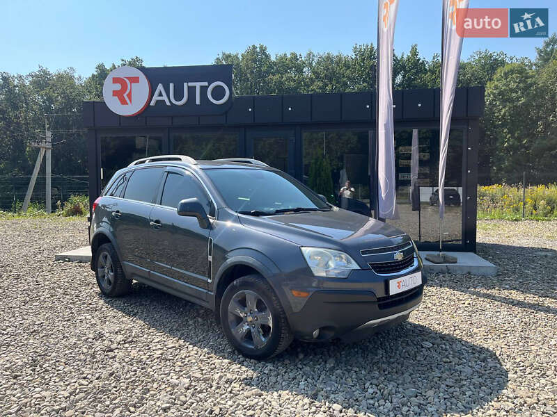 Внедорожник / Кроссовер Chevrolet Captiva 2013 в Львове