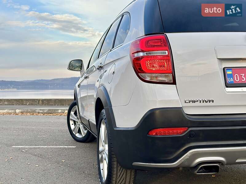 Внедорожник / Кроссовер Chevrolet Captiva 2014 в Бурштыне
