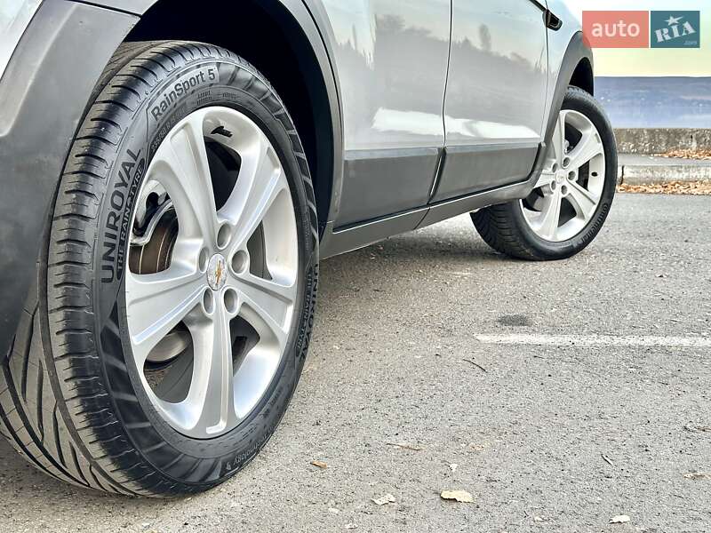 Внедорожник / Кроссовер Chevrolet Captiva 2014 в Бурштыне