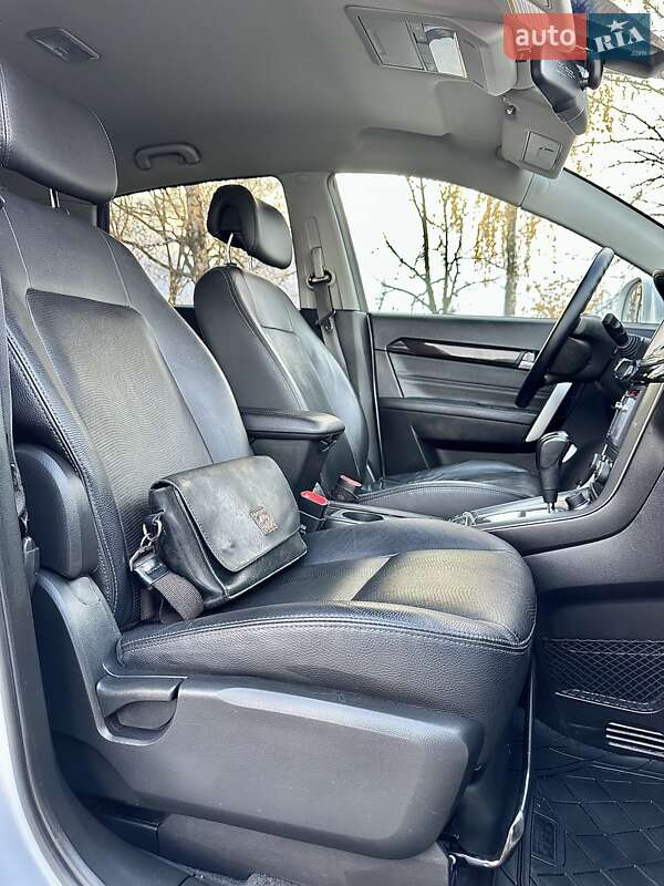 Внедорожник / Кроссовер Chevrolet Captiva 2014 в Бурштыне