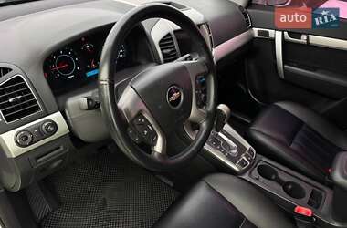 Позашляховик / Кросовер Chevrolet Captiva 2013 в Києві