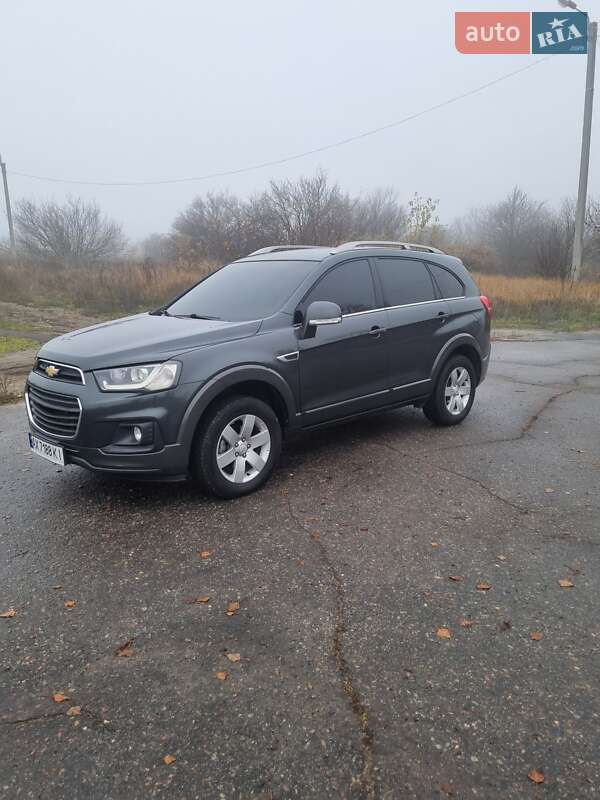 Внедорожник / Кроссовер Chevrolet Captiva 2016 в Харькове