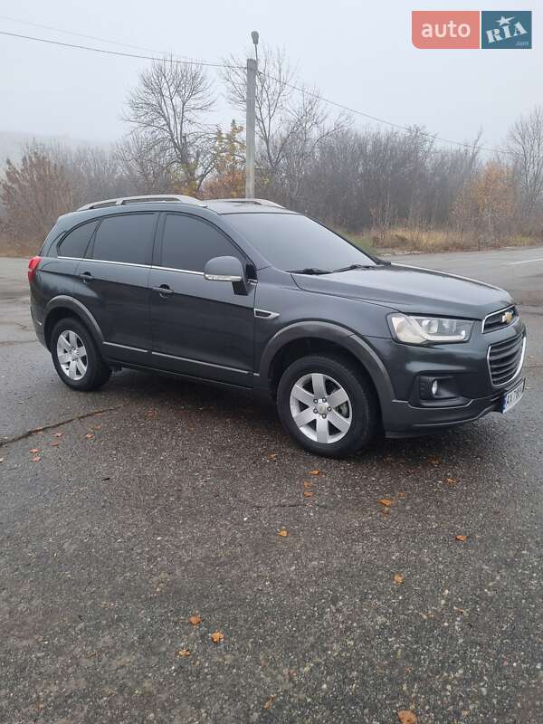 Внедорожник / Кроссовер Chevrolet Captiva 2016 в Харькове